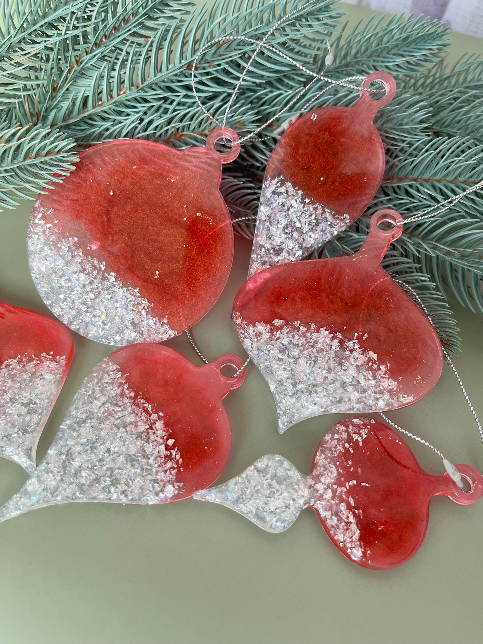 Set de 6 decorațiuni de brad din rășină epoxidică - imagine 3