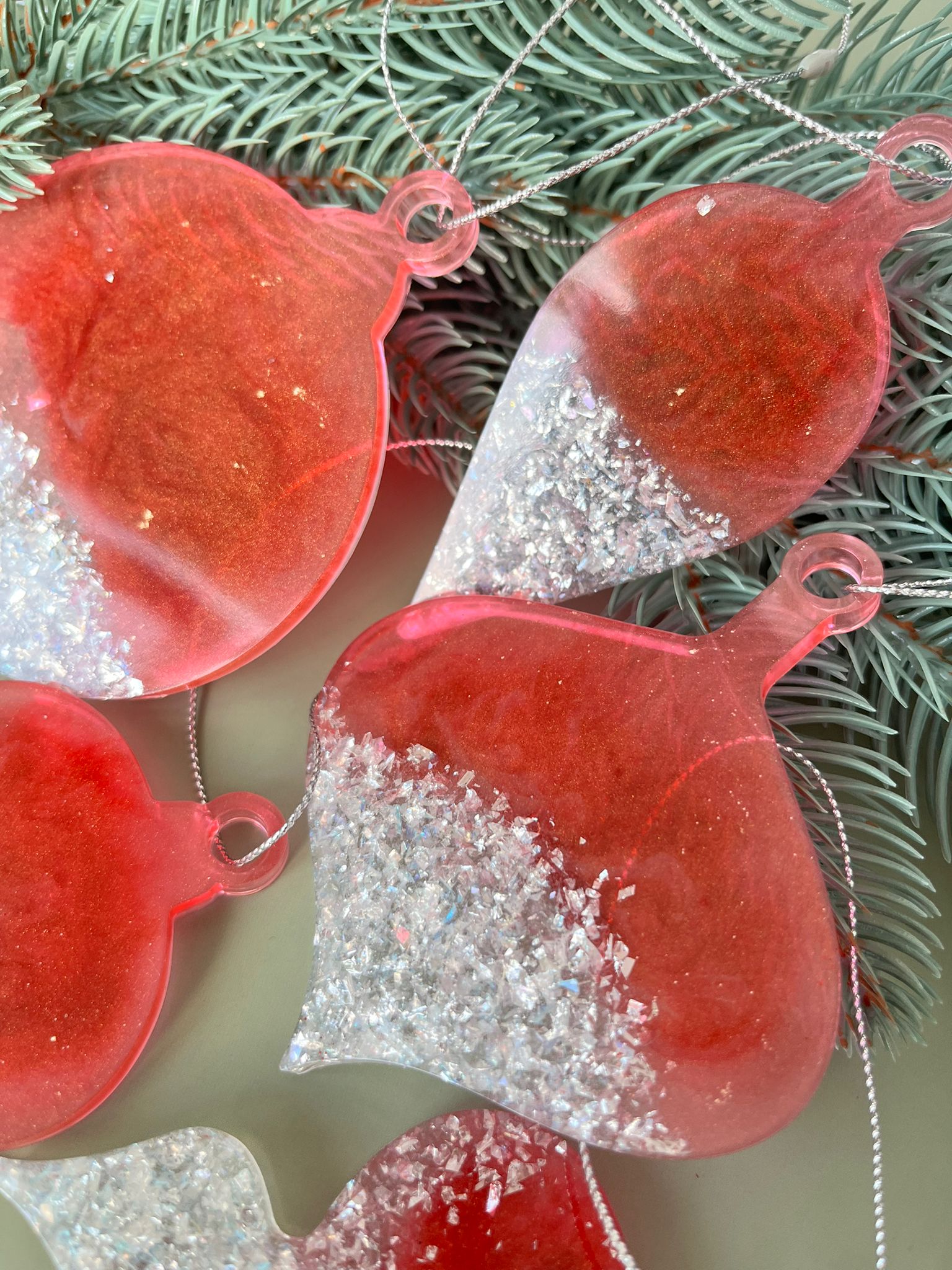 Set de 6 decorațiuni de brad din rășină epoxidică - imagine 4