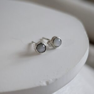 Cercei stud din argint cu piatra lunii