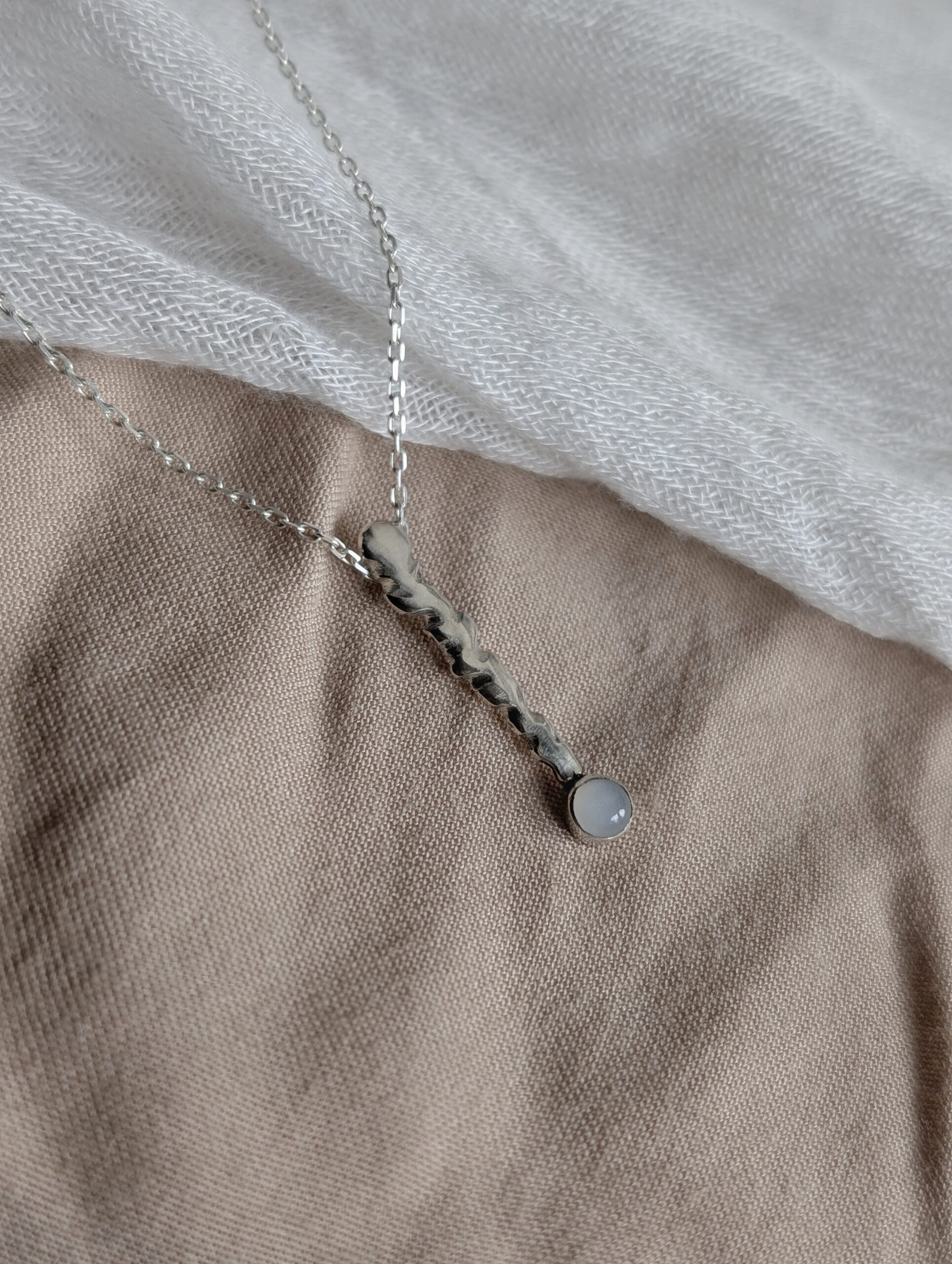 Pandantiv din argint cu piatra lunii - imagine 2