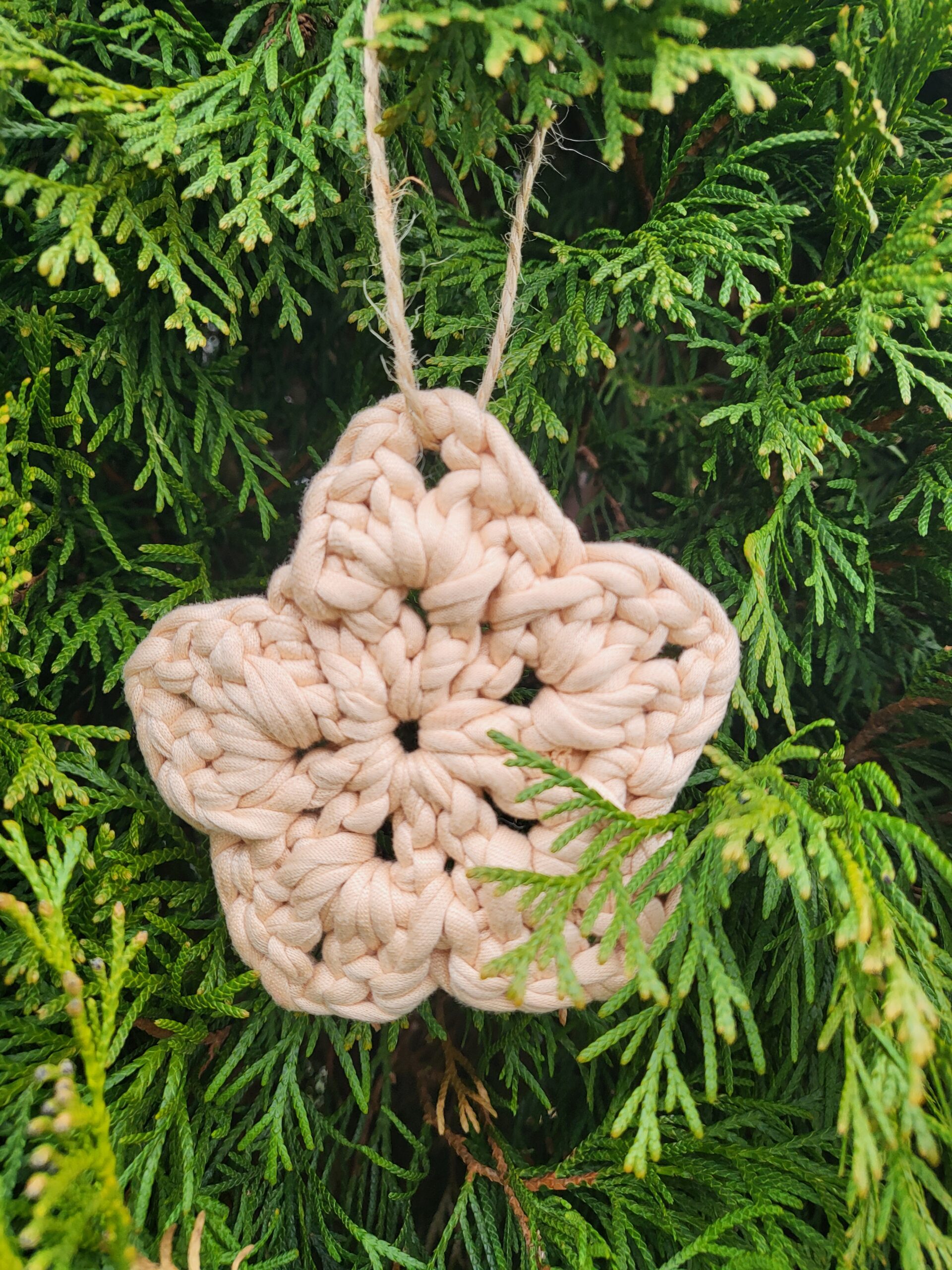 Stea croșetată - imagine 4