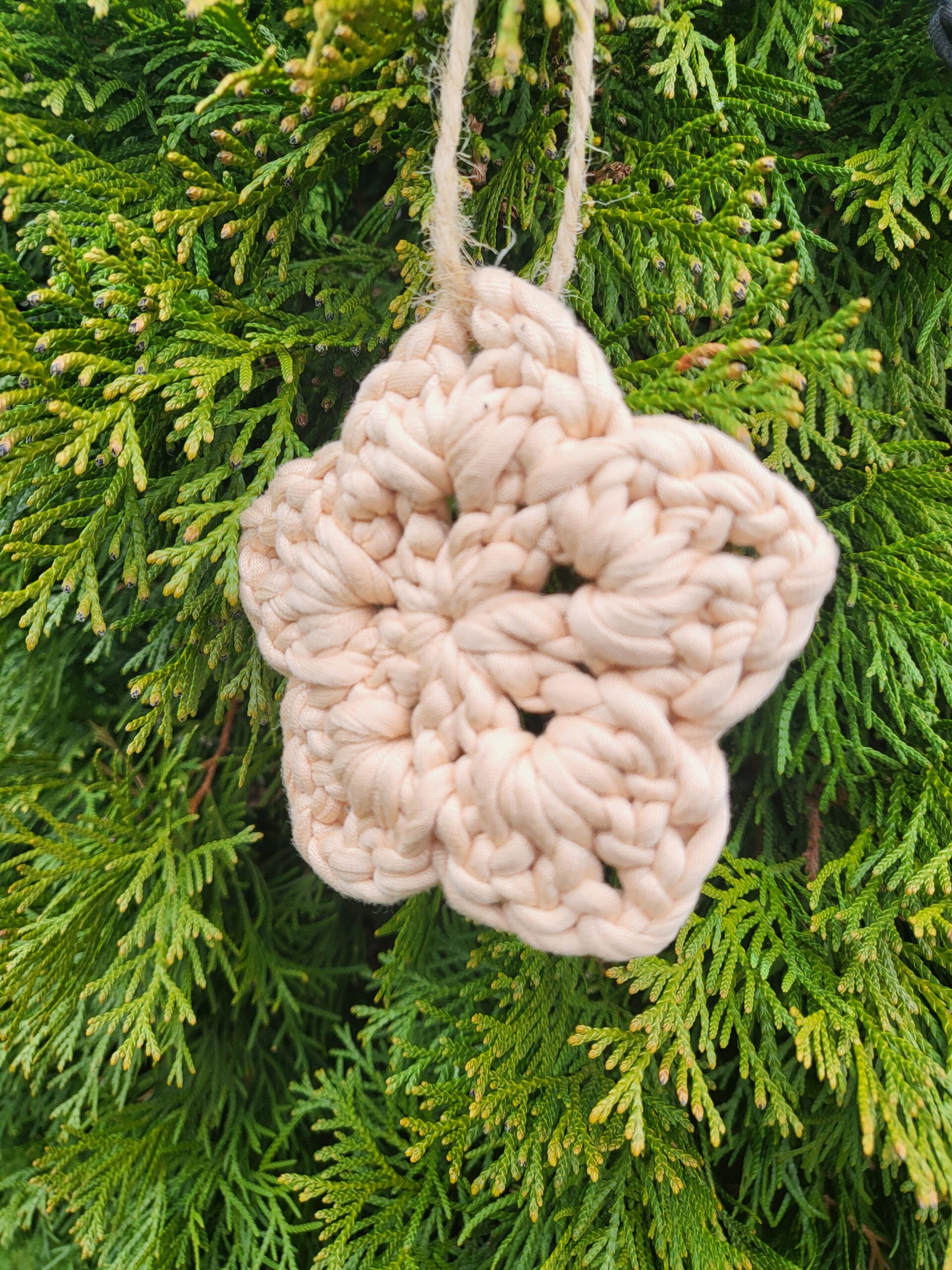 Stea croșetată - imagine 3