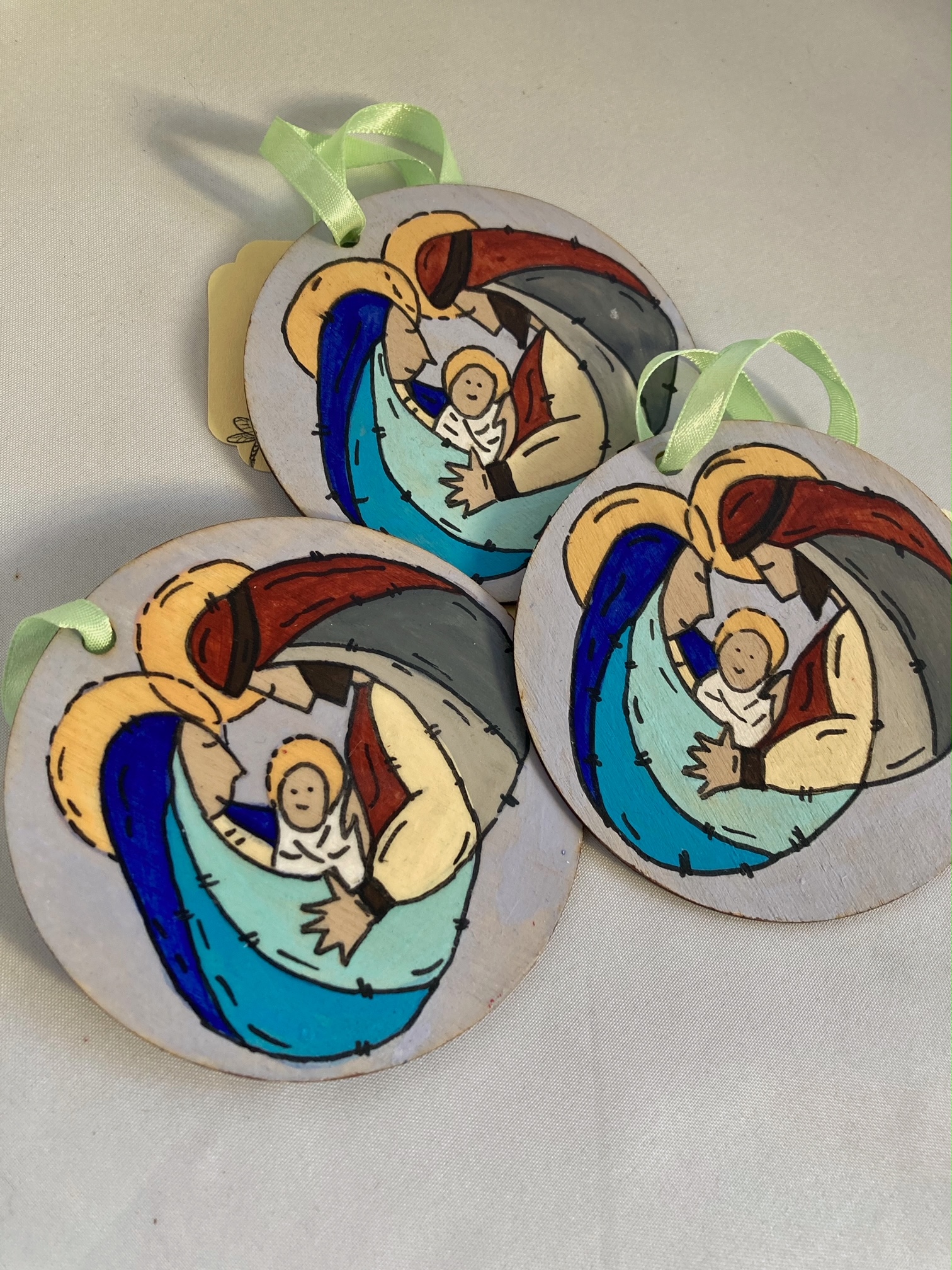 Ornament brad pictat manual - Craciun - imagine 5