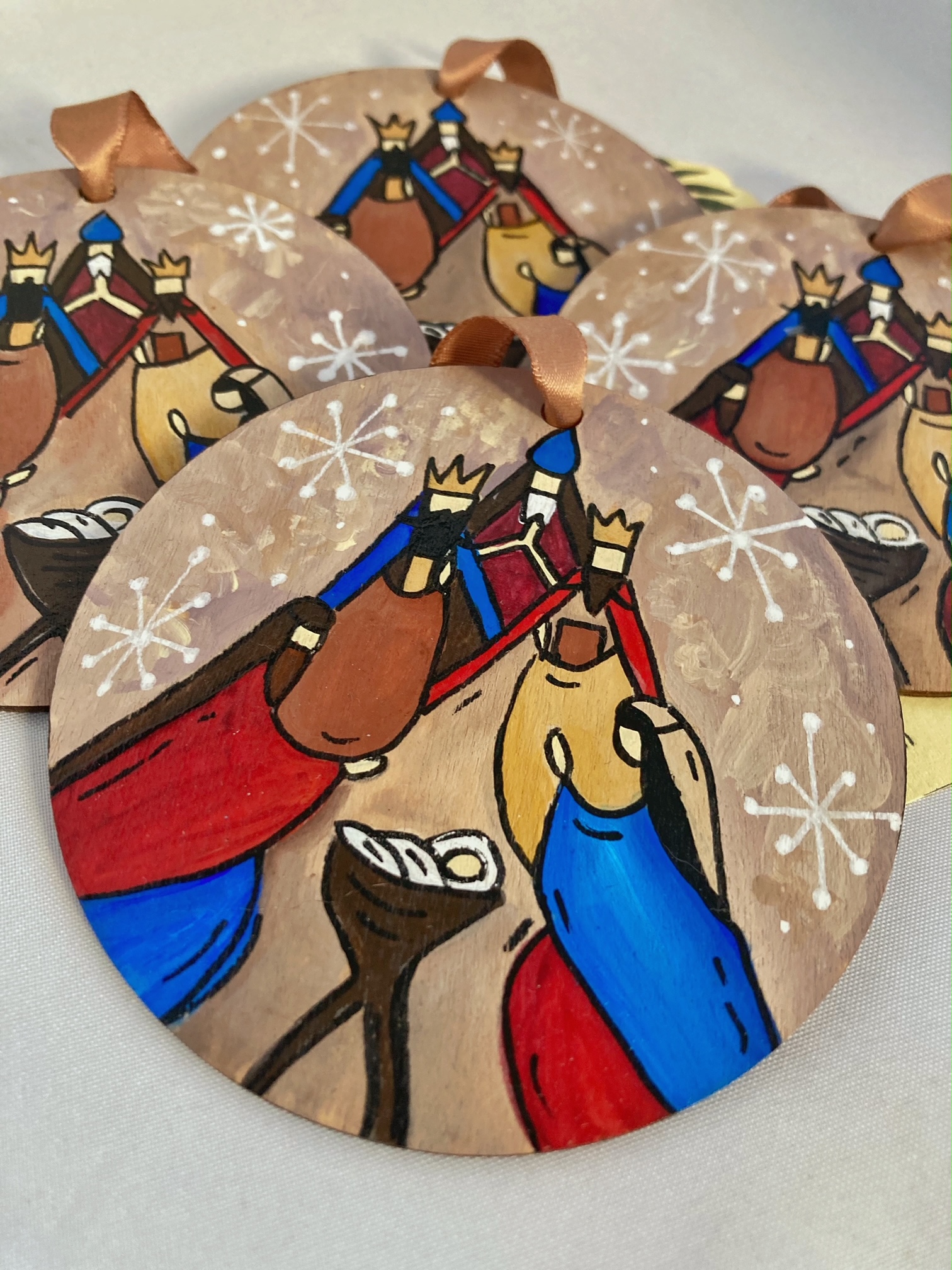 Ornament brad pictat manual - Craciun