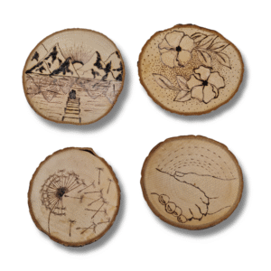 suporturi pentru cana sau pahar pirogravate manual pe felie de lemn