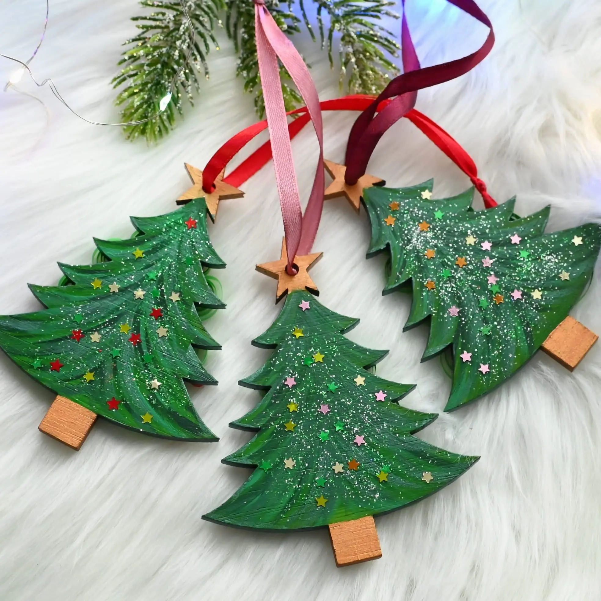 Decorațiune din lemn și hârtie pentru brad - imagine 2