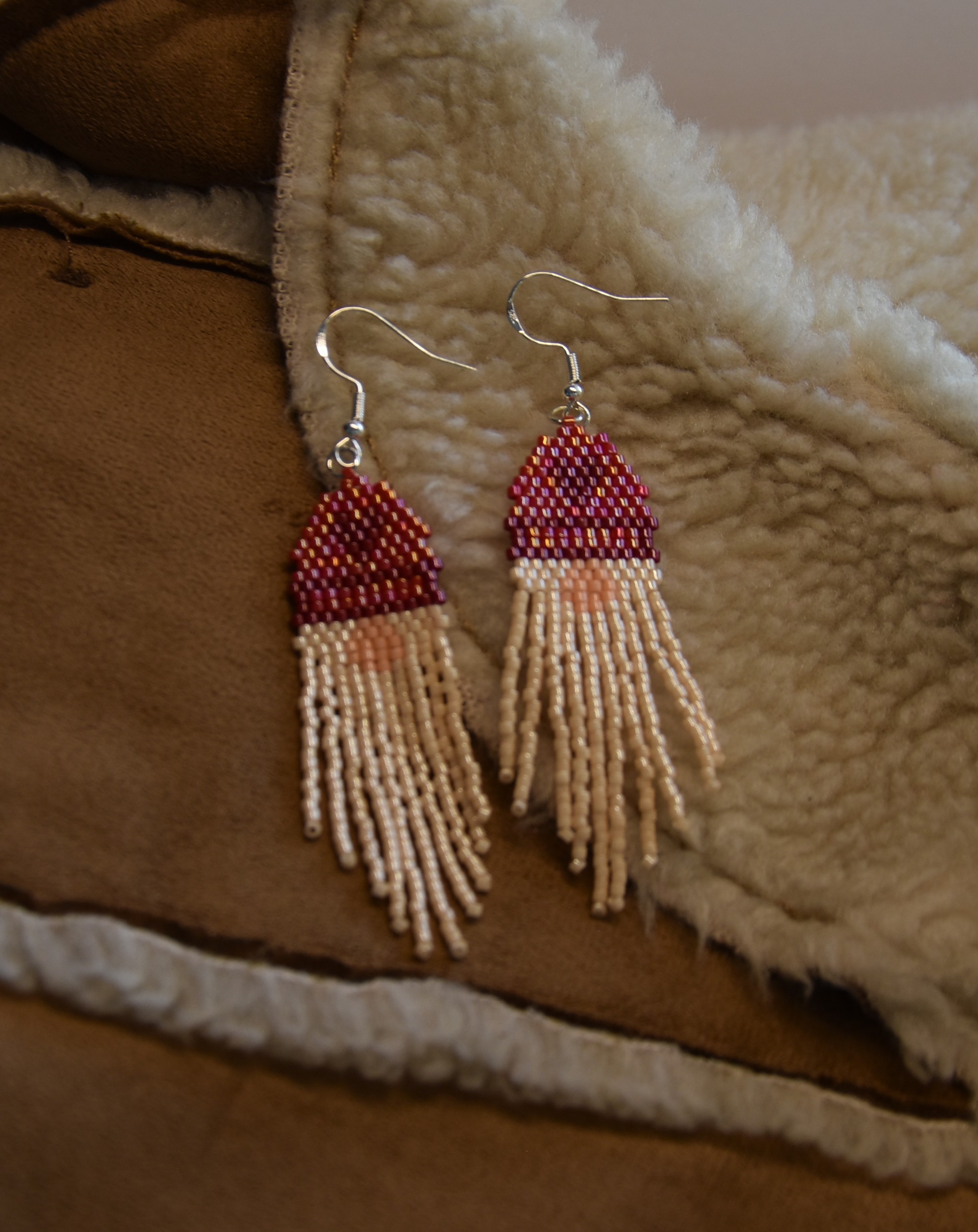 Cercei din mărgele - Crăciun - Ajutoarele moșului - imagine 2