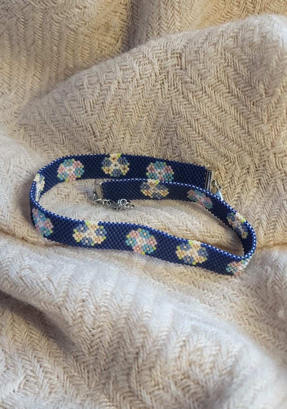 Colier tip chocker "Flori de gheata"