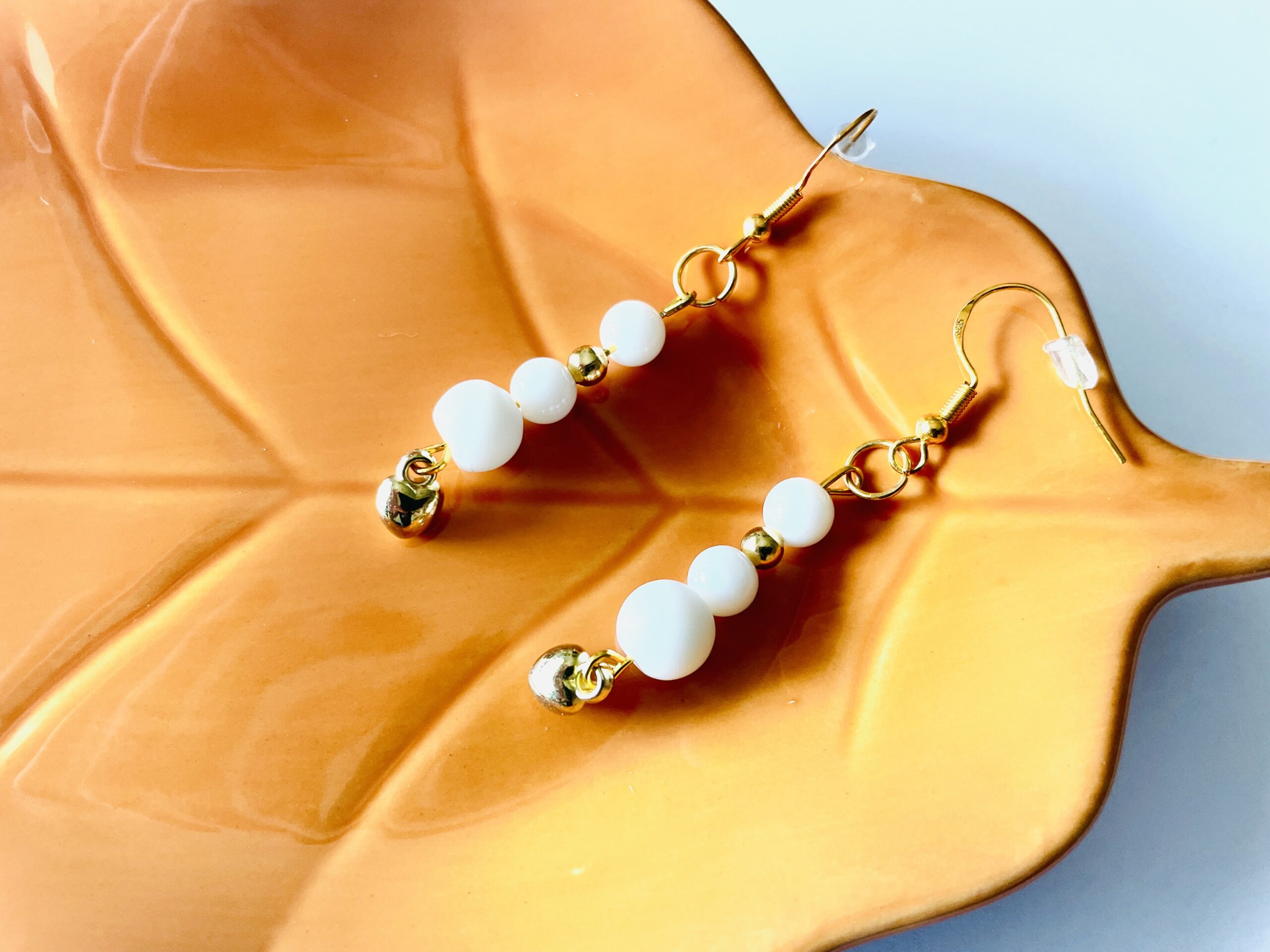 Cercei Onix alb - imagine 3