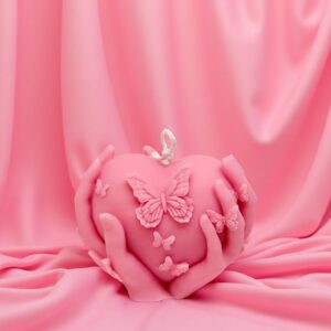 Inimă cu fluturi din ceară de soia